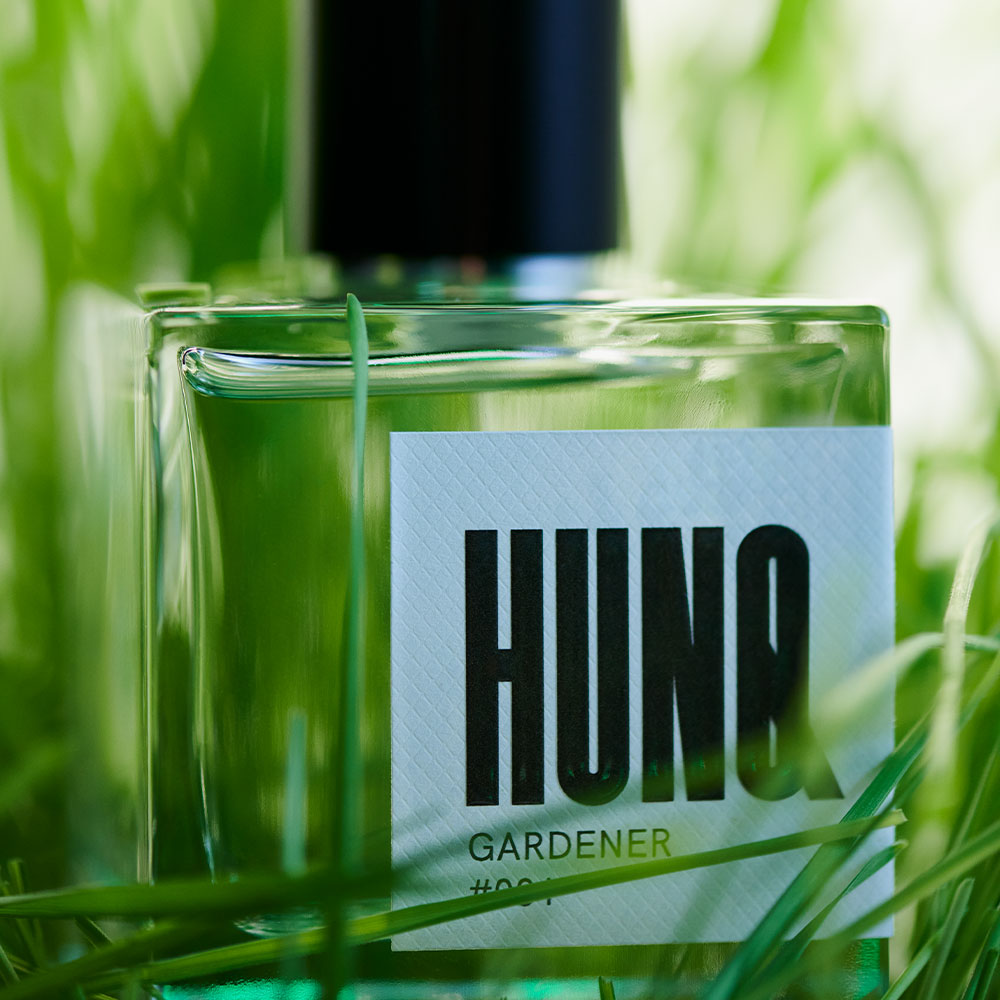 HUNQ-01-GARDENER-03