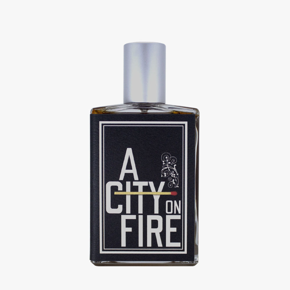 IA-a-city-on-fire-50ml-01