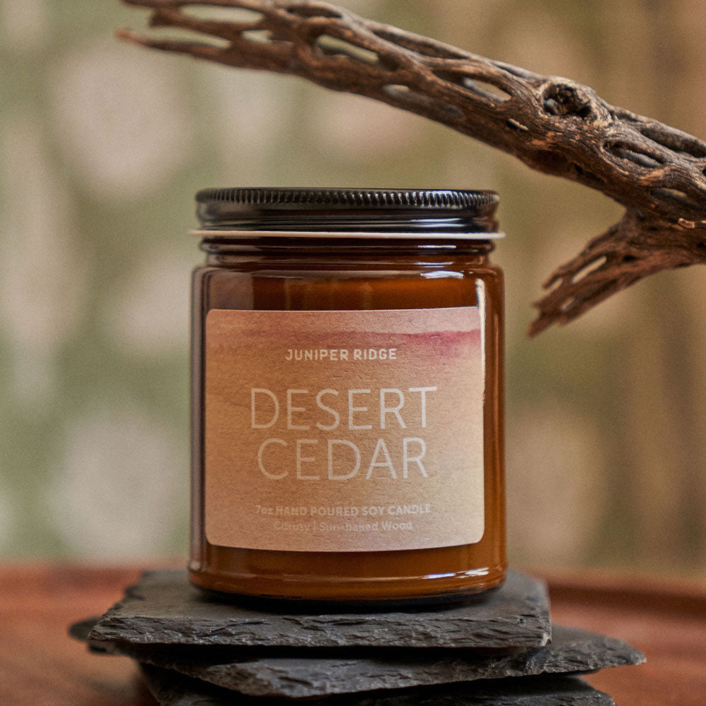 Juniper-Ridge-Candle-Desert-Cedar-02