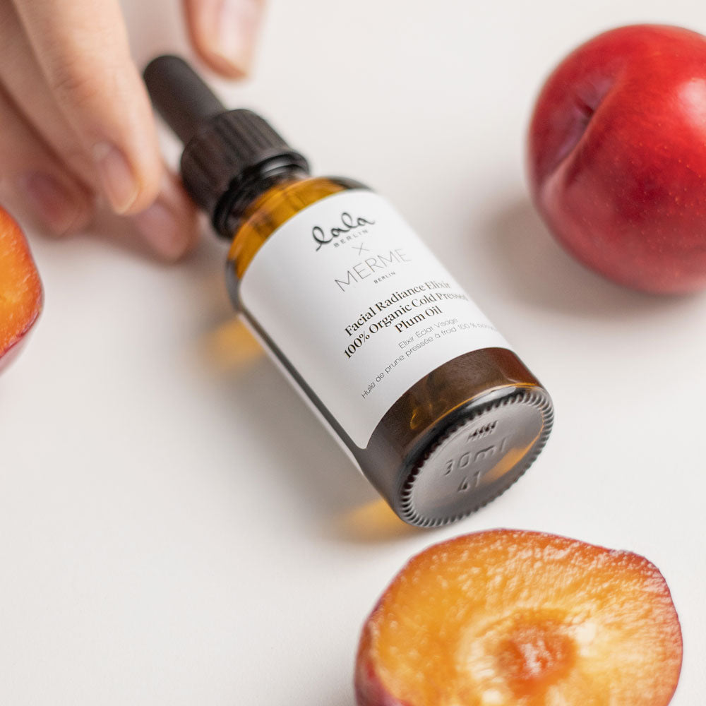 MERME-lala-berlin-facial-radiance-elixir-cold-pressed-plum-oil-02cQ6F5dqRWsk16