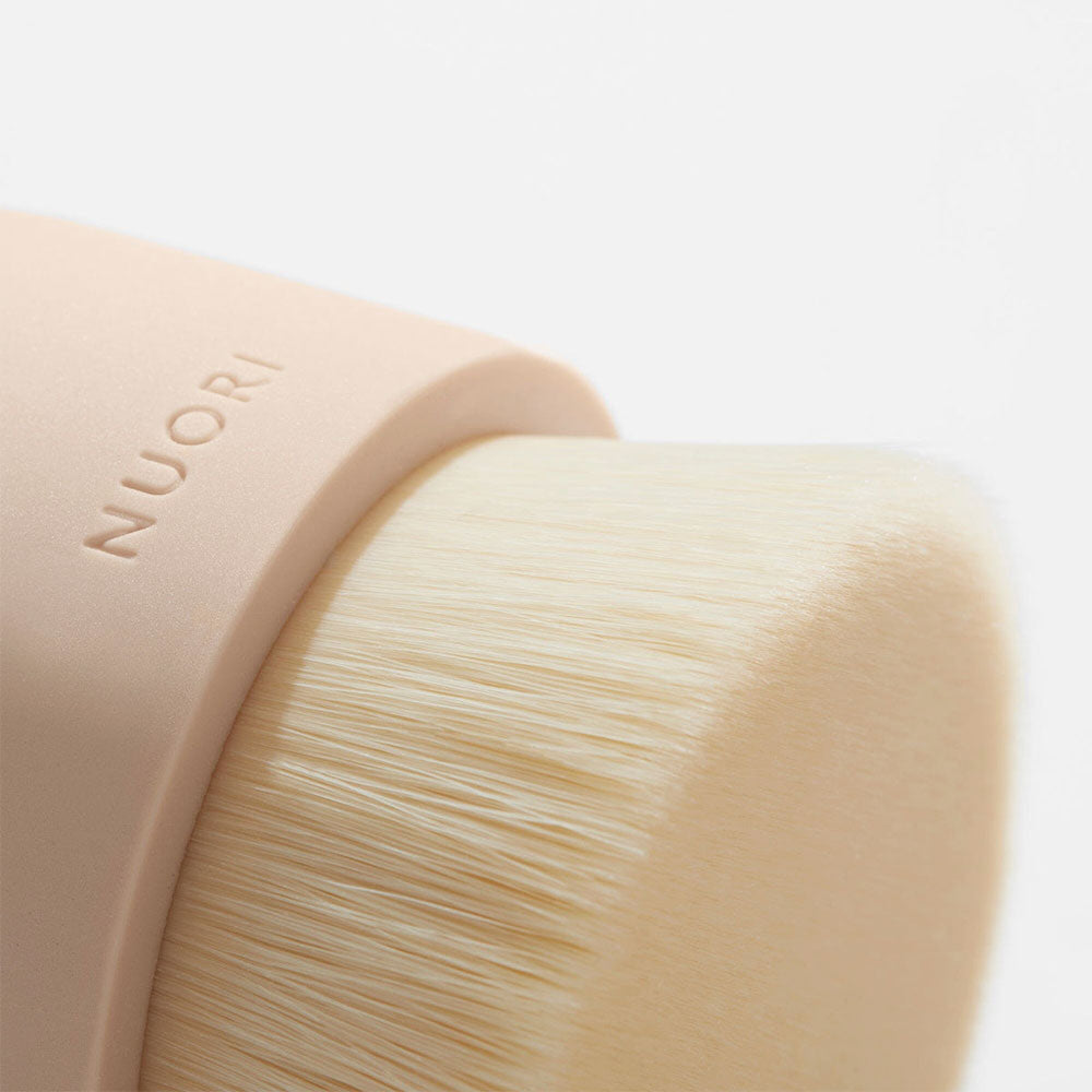 Nuori-Caressing-Facial-Brush-Rose-02