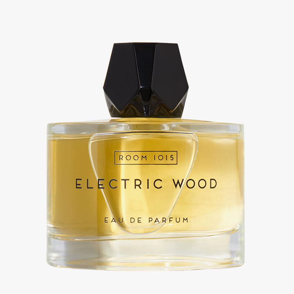 Room-1015-electric-wood-100ml-01