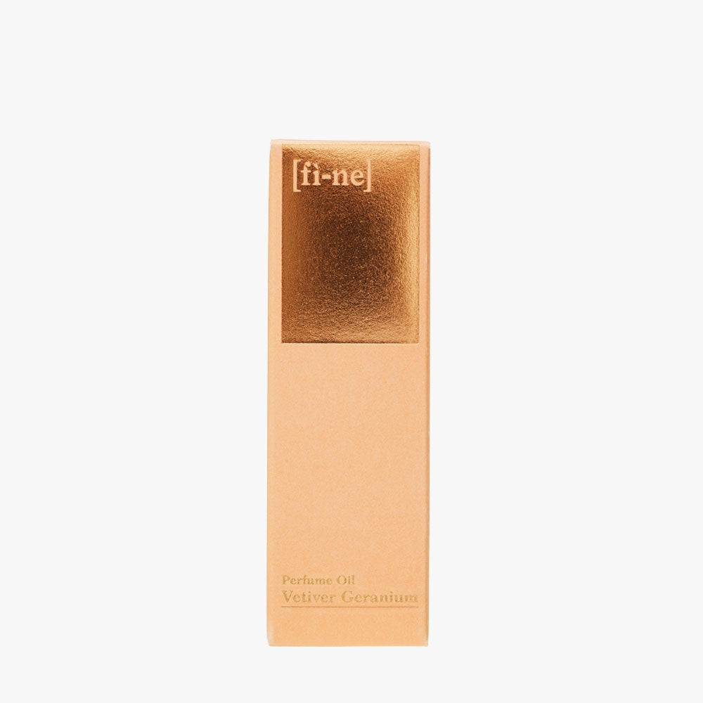 fine-perfume-oil-vetiver-02