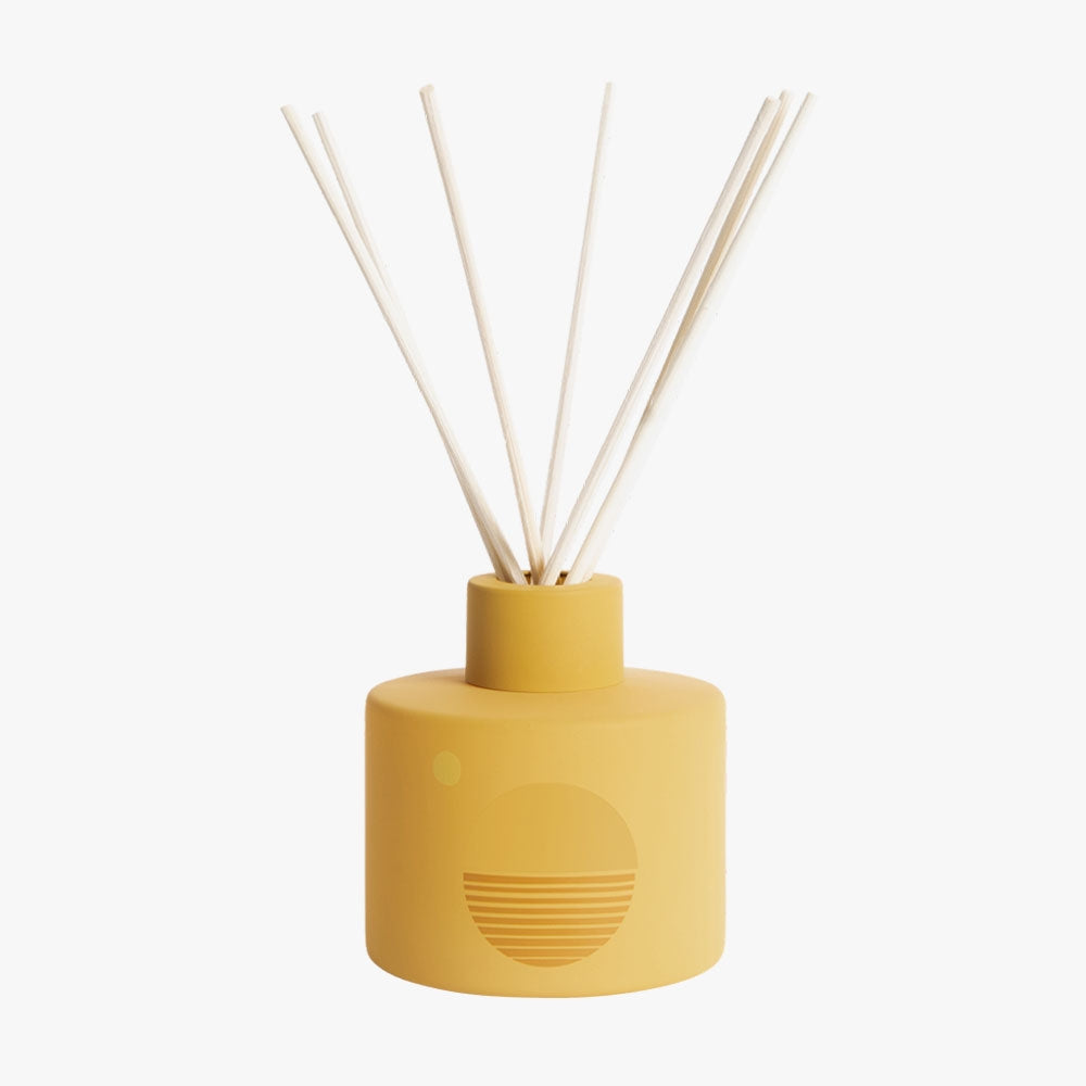 pf-candle-sunset-diffuser-golden-01